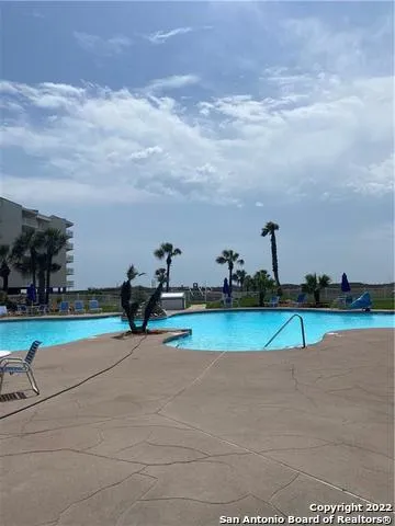800 Sandcastle Dr #214 Port Aransas, TX 78373