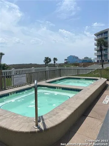 800 Sandcastle Dr #214 Port Aransas, TX 78373