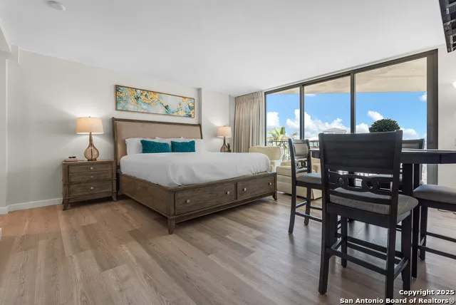 800 Sandcastle Dr #214 Port Aransas, TX 78373