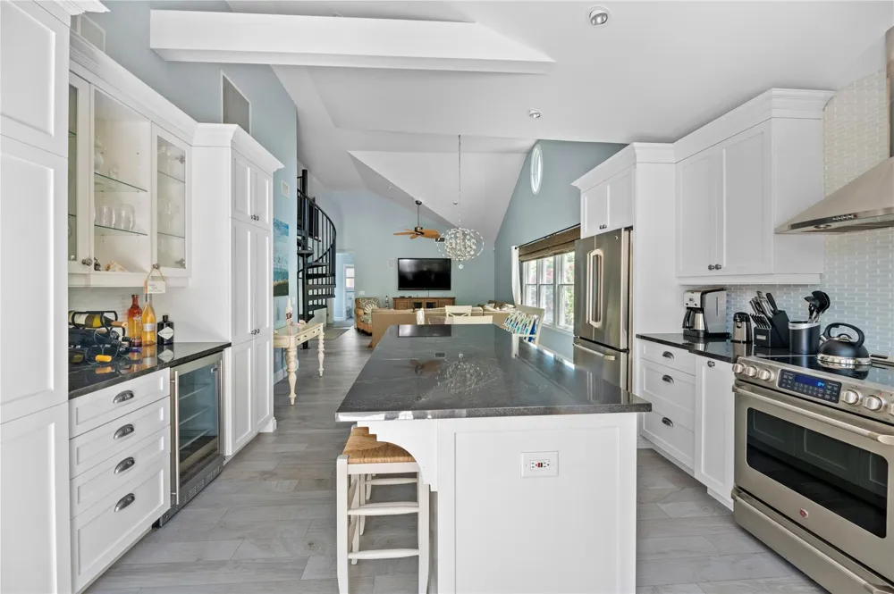 112 Ocean Road Ocean Beach, NY 11770