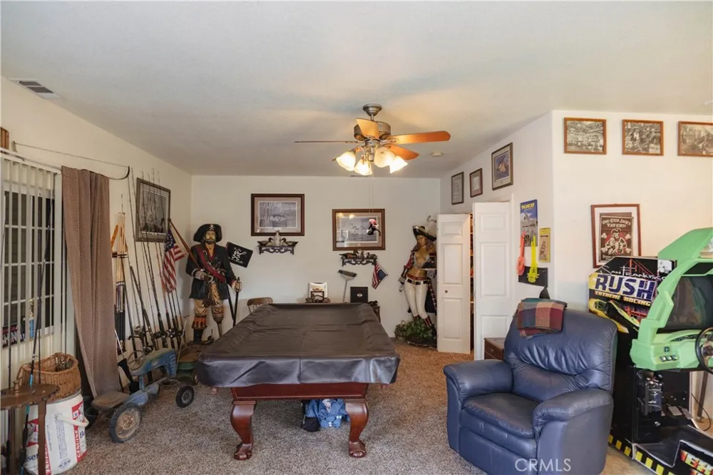 6839 Mercedes Avenue Winton, CA 95388