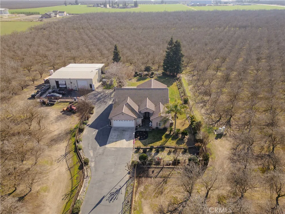 6839 Mercedes Avenue Winton, CA 95388
