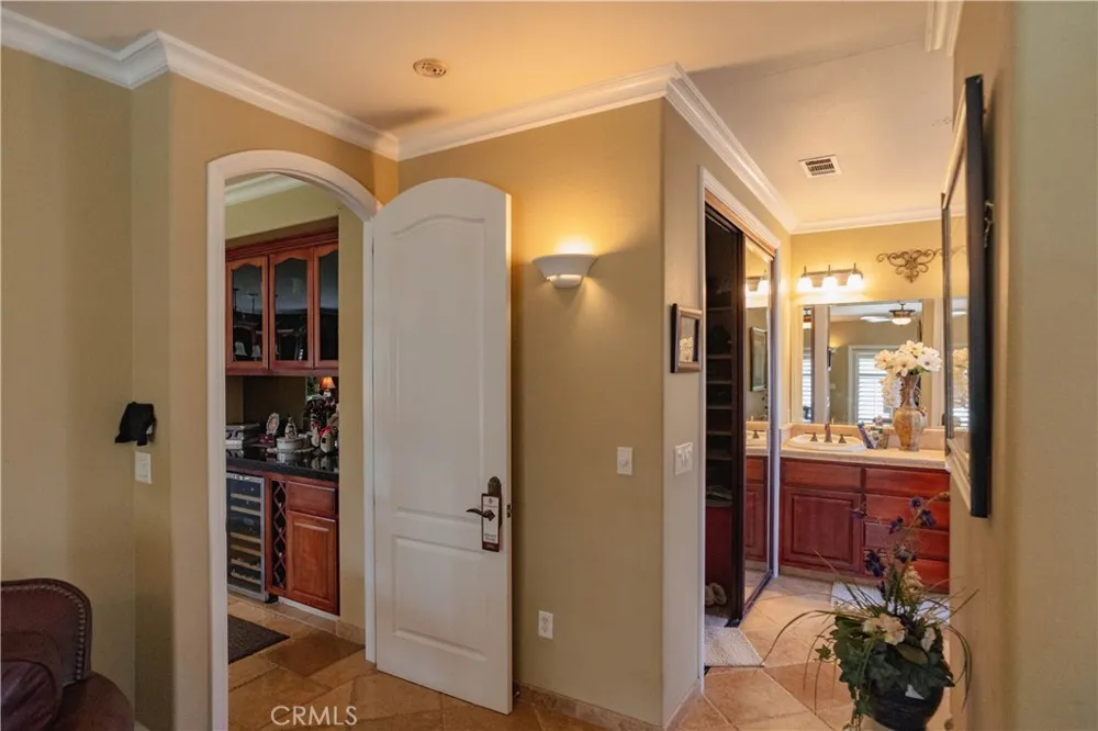 6839 Mercedes Avenue Winton, CA 95388