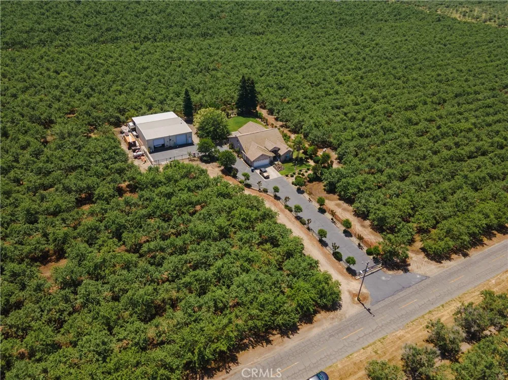 6839 Mercedes Avenue Winton, CA 95388