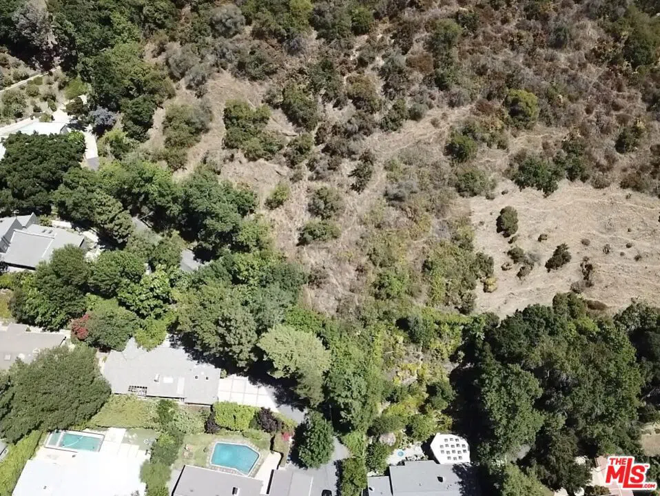 Mandeville Canyon Road Los Angeles, CA 90049