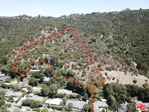 Mandeville Canyon Road