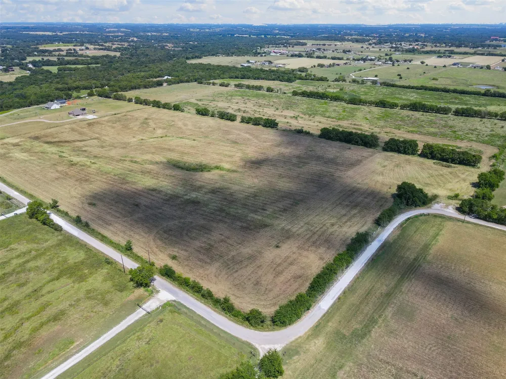 County Road 302 Grandview, TX 76050