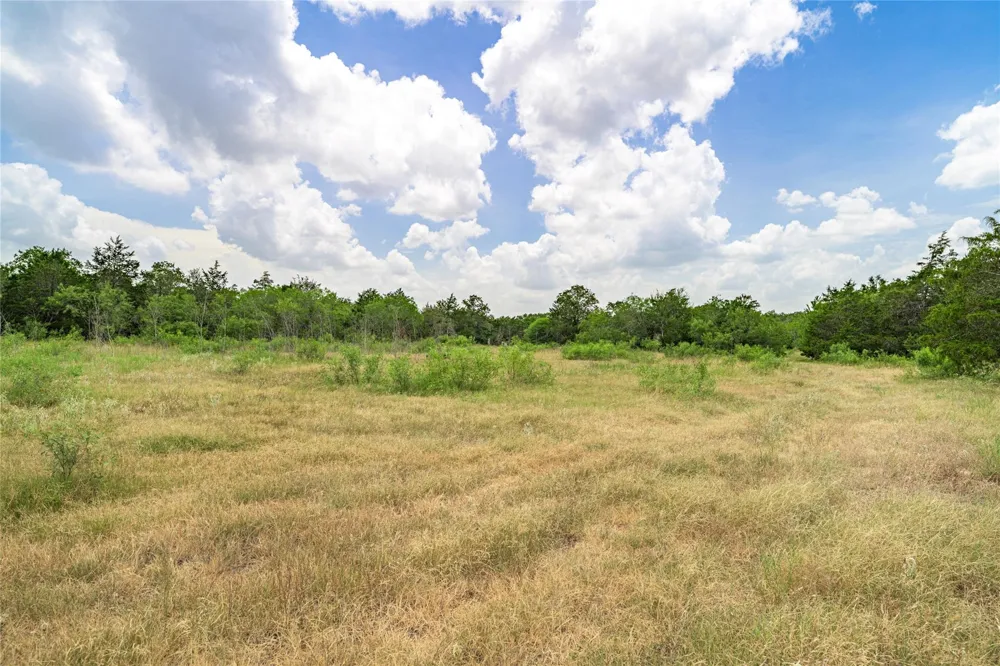 5850 Brown Road Flatonia, TX 78941