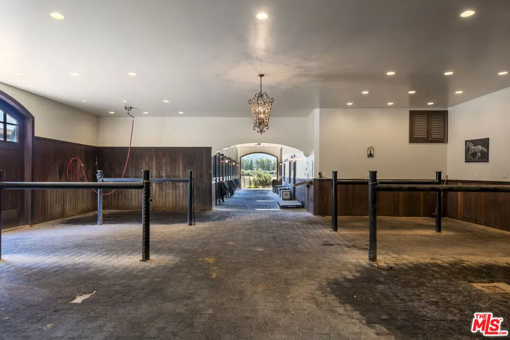 959 E Highway 246 Solvang, CA 93463