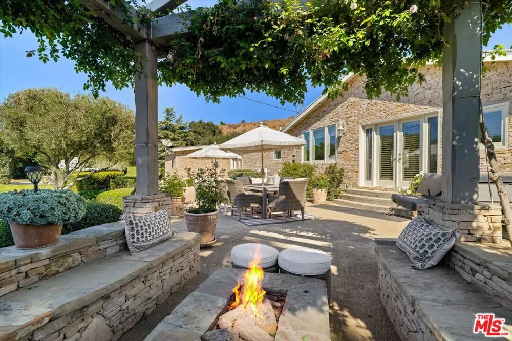959 E Highway 246 Solvang, CA 93463