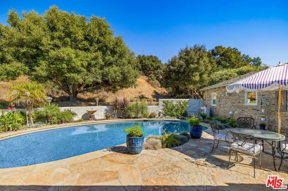 959 E Highway 246 Solvang, CA 93463