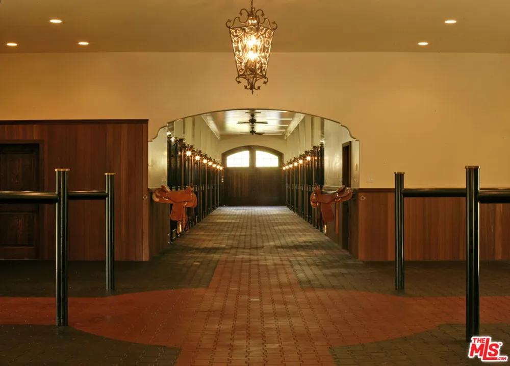 959 E Highway 246 Solvang, CA 93463
