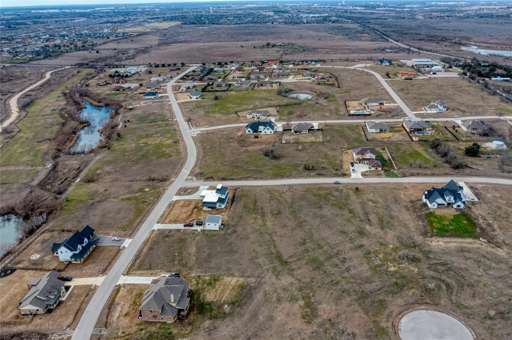 7781 Newman Boulevard Kyle, TX 78640