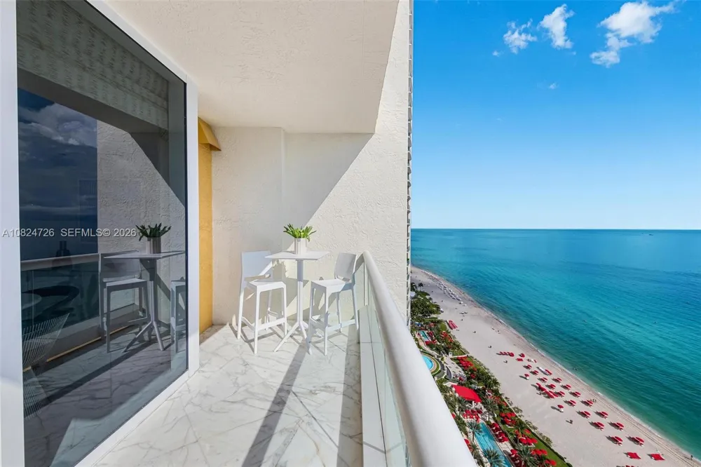 17875 Collins Ave #2602 Sunny Isles Beach, FL 33160