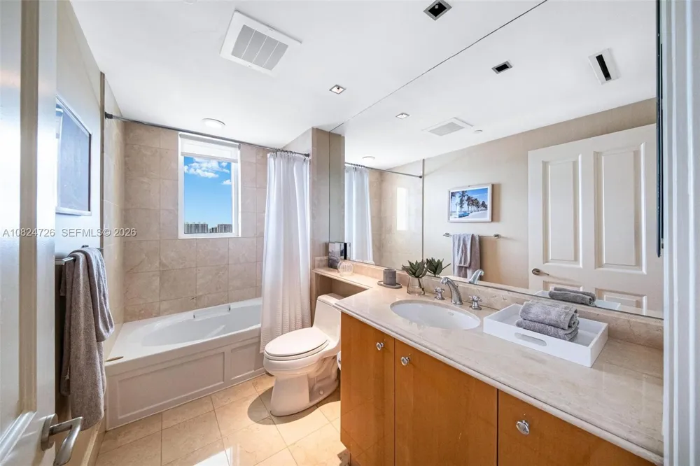 17875 Collins Ave #2602 Sunny Isles Beach, FL 33160