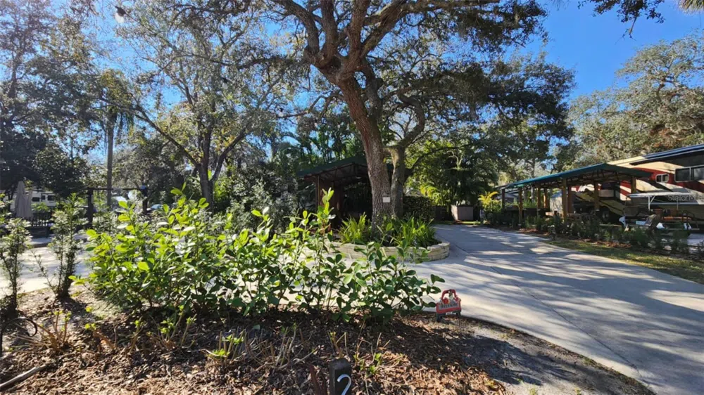 253 SADDLE LANE River Ranch, FL 33867