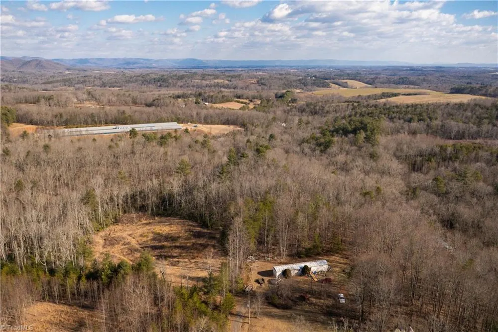 17.96 Acres Aubrey Thomas Lane Dobson, NC 27017