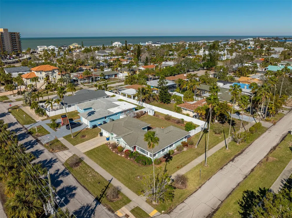 66 KIPLING PLAZA Clearwater Beach, FL 33767