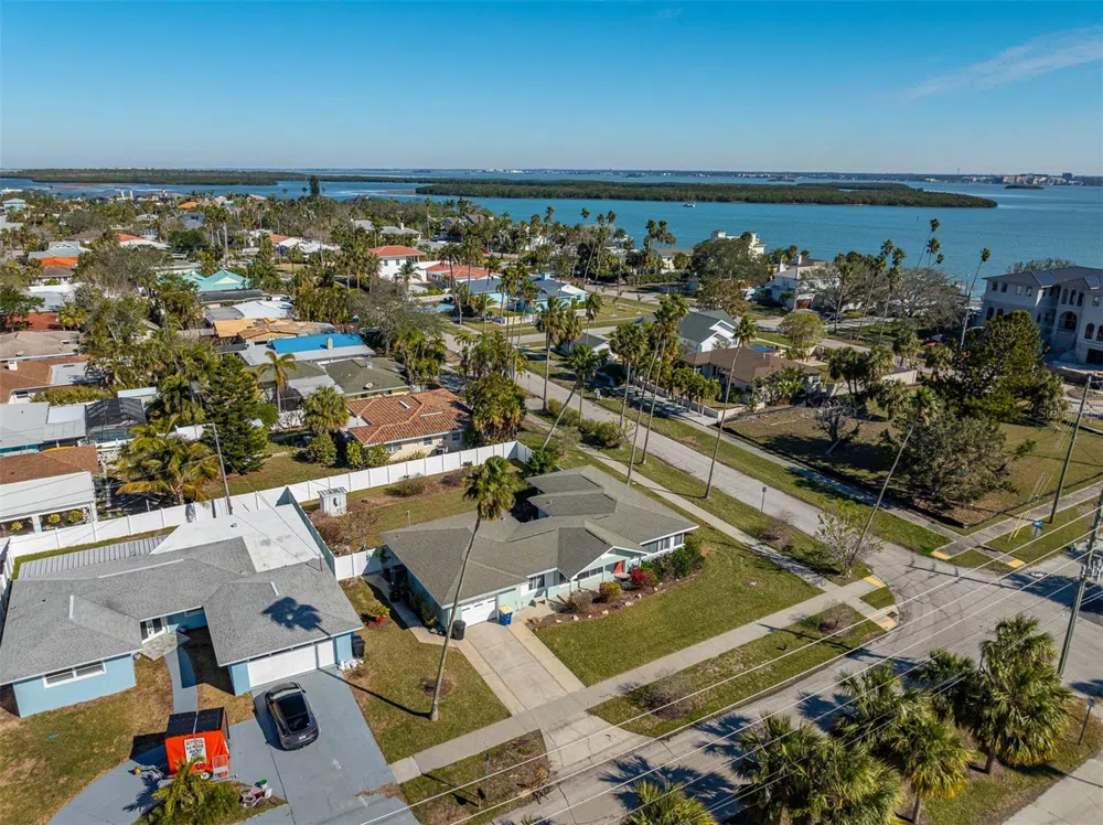 66 KIPLING PLAZA Clearwater Beach, FL 33767