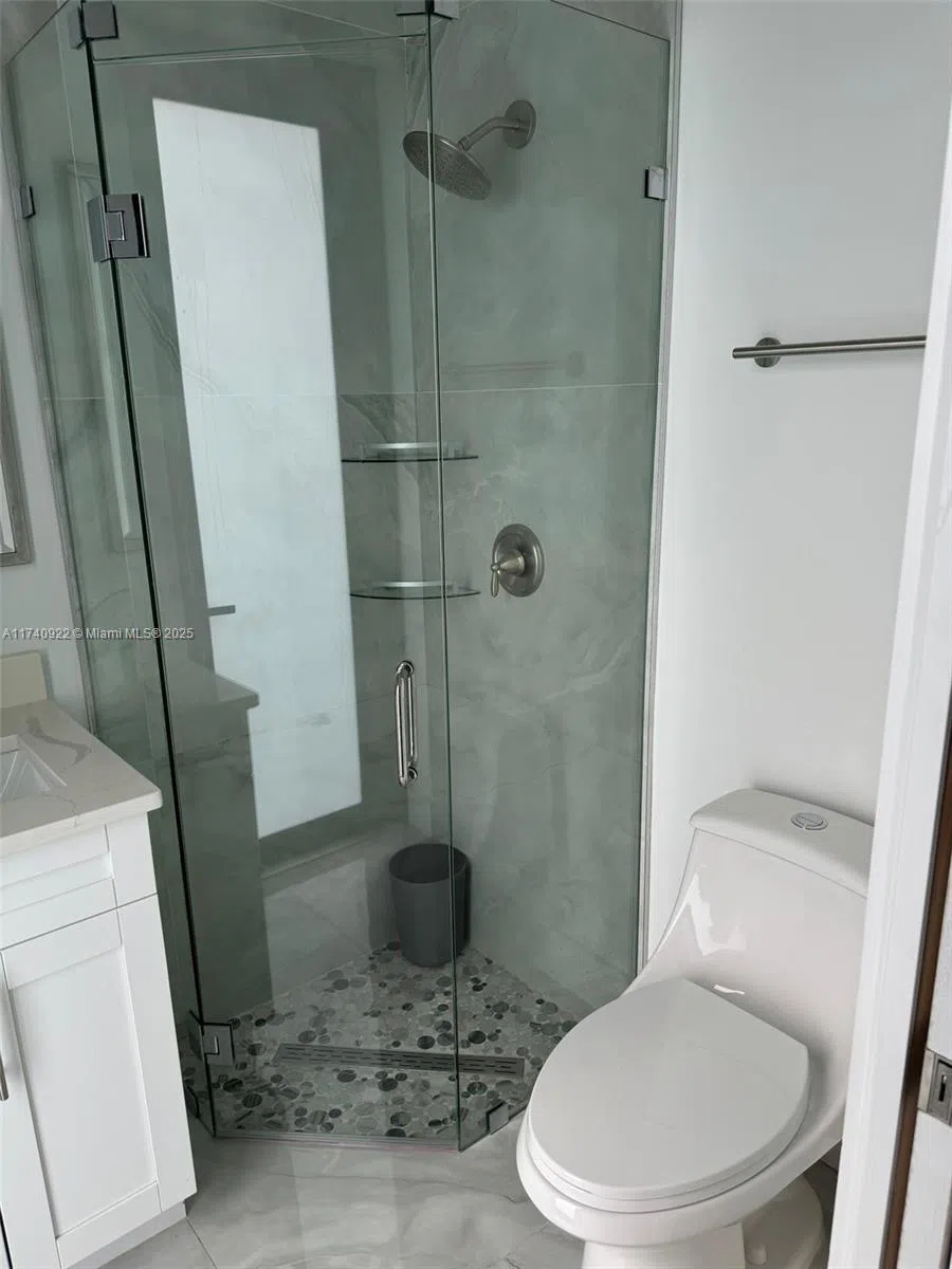 512 NE Juanita PL Cape Coral, FL 33909