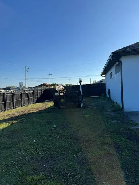 512 NE Juanita PL Cape Coral, FL 33909