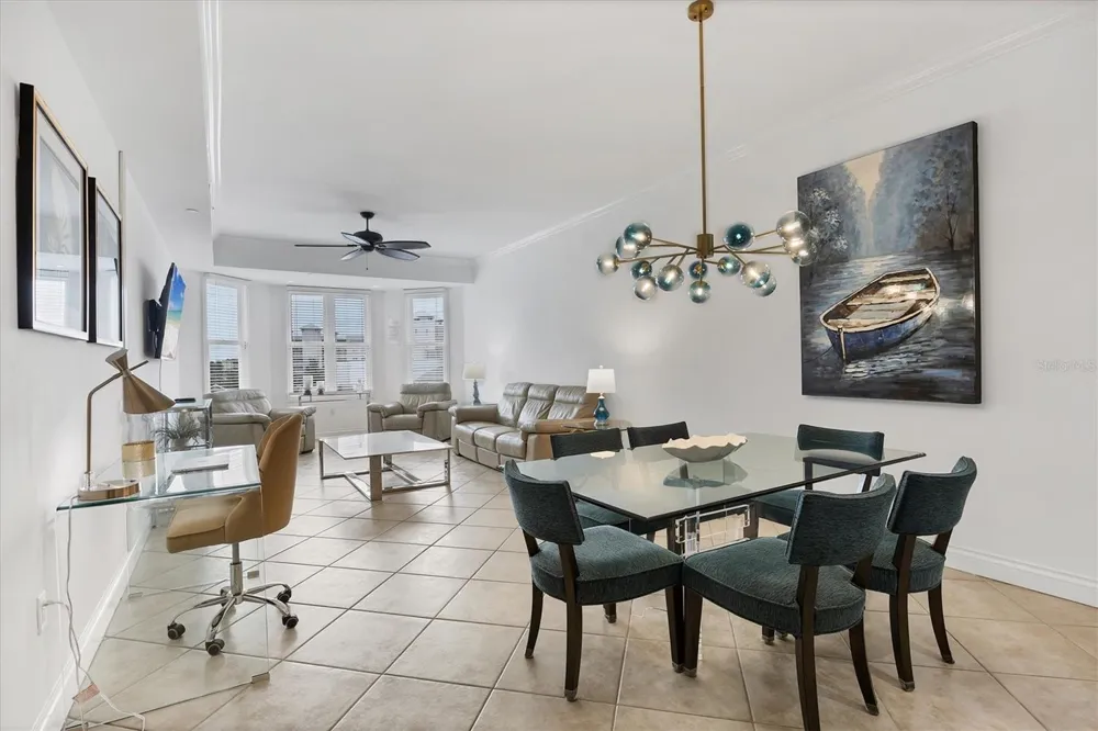 8111 LAKEWOOD MAIN STREET #304 Lakewood Ranch, FL 34202