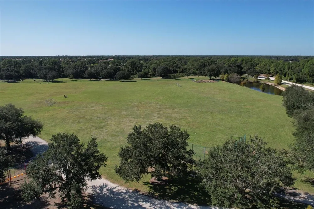 8111 LAKEWOOD MAIN STREET #304 Lakewood Ranch, FL 34202
