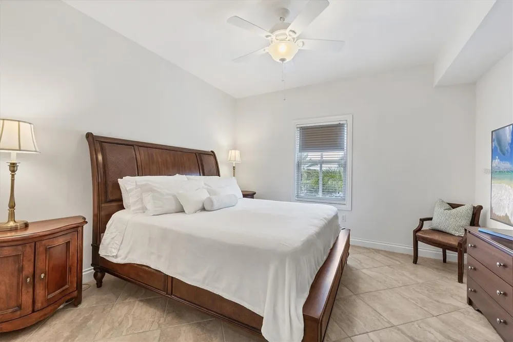 8111 LAKEWOOD MAIN STREET #304 Lakewood Ranch, FL 34202