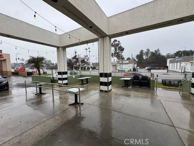10760 Riverside Drive Hollywood, CA 91602