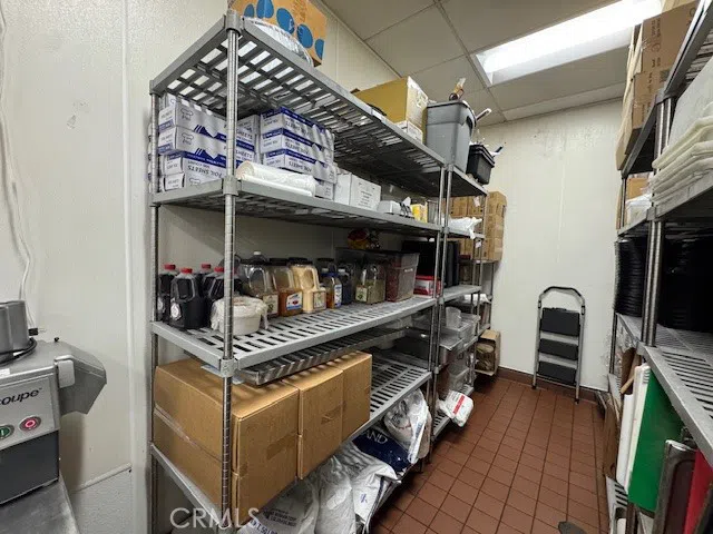 10760 Riverside Drive Hollywood, CA 91602