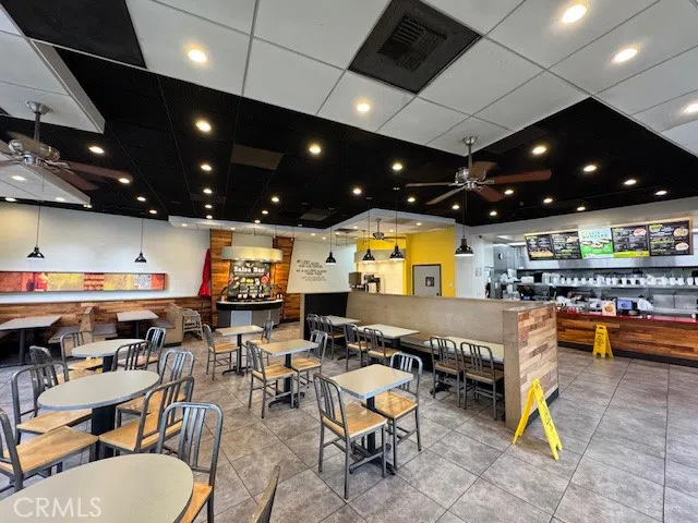 10760 Riverside Drive Hollywood, CA 91602