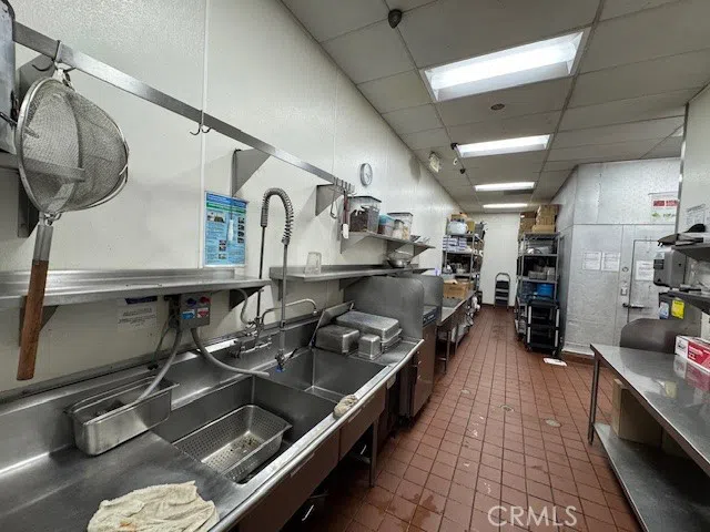 10760 Riverside Drive Hollywood, CA 91602