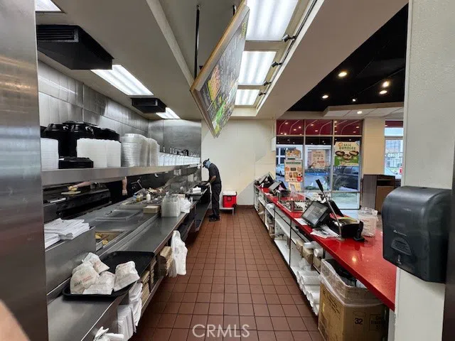 10760 Riverside Drive Hollywood, CA 91602