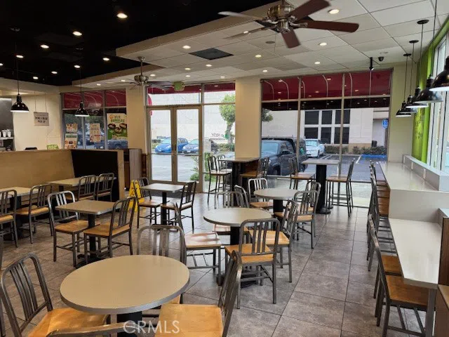 10760 Riverside Drive Hollywood, CA 91602