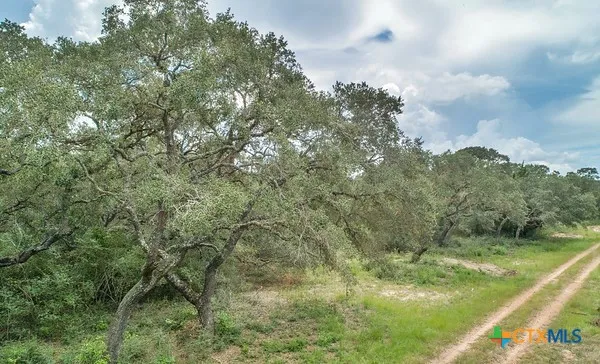 12 PR 4061 Edna, TX 77957