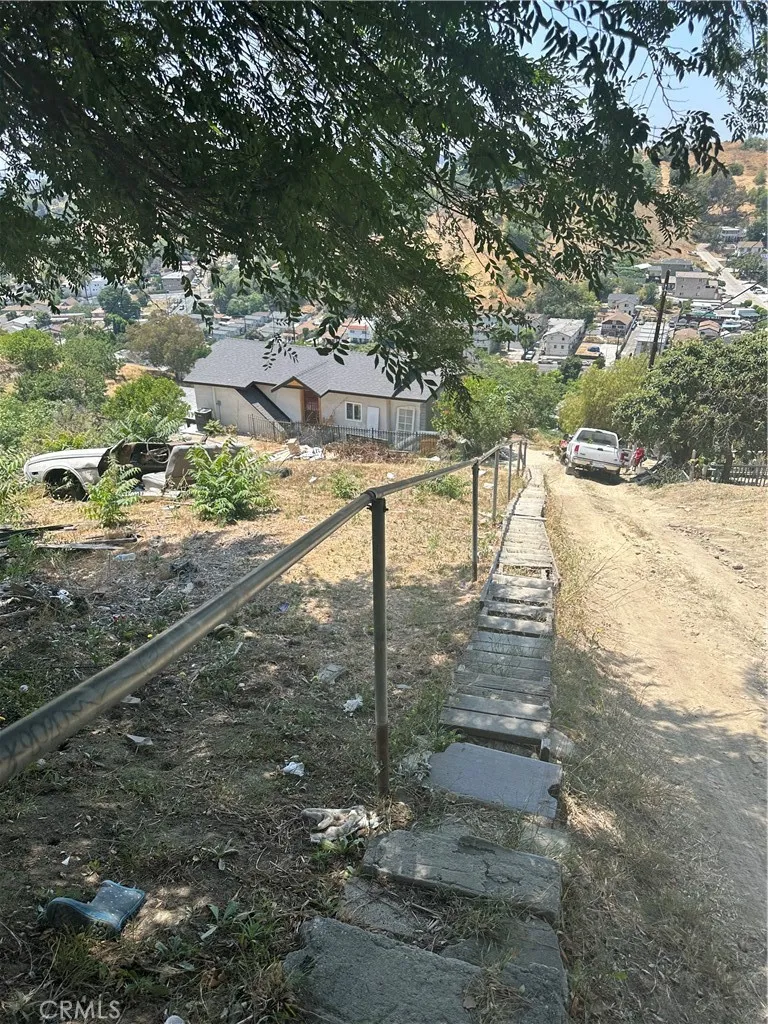 4127 Telluride Los Angeles, CA 90032