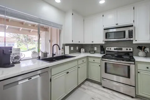 17464 Plaza Cerado #84