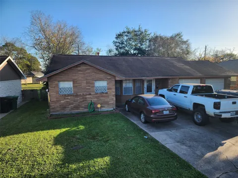 510 Edgebrook Drive