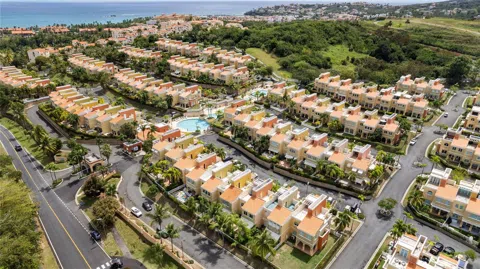 90 CANDELERO DRIVE #13