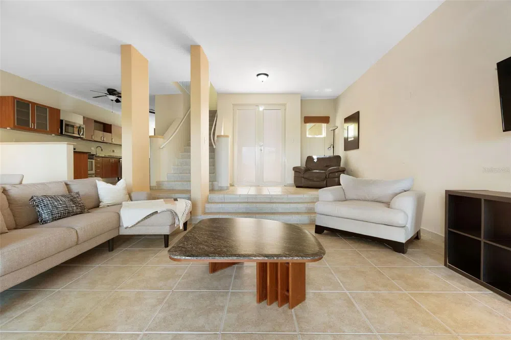 90 CANDELERO DRIVE #13 Humacao, PR 00791