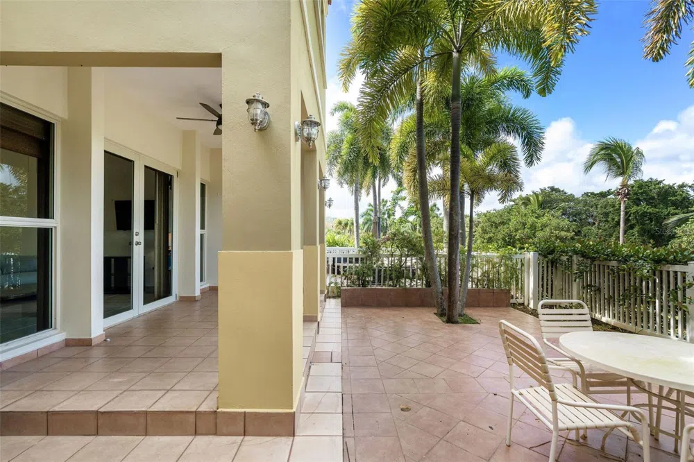 90 CANDELERO DRIVE #13 Humacao, PR 00791