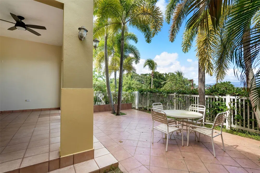 90 CANDELERO DRIVE #13 Humacao, PR 00791