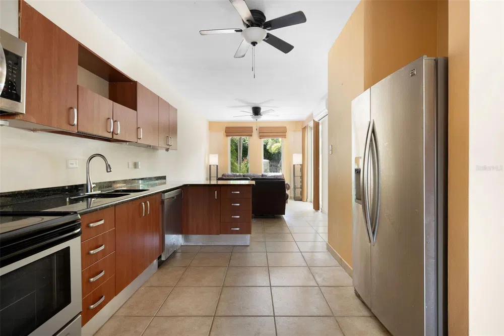 90 CANDELERO DRIVE #13 Humacao, PR 00791