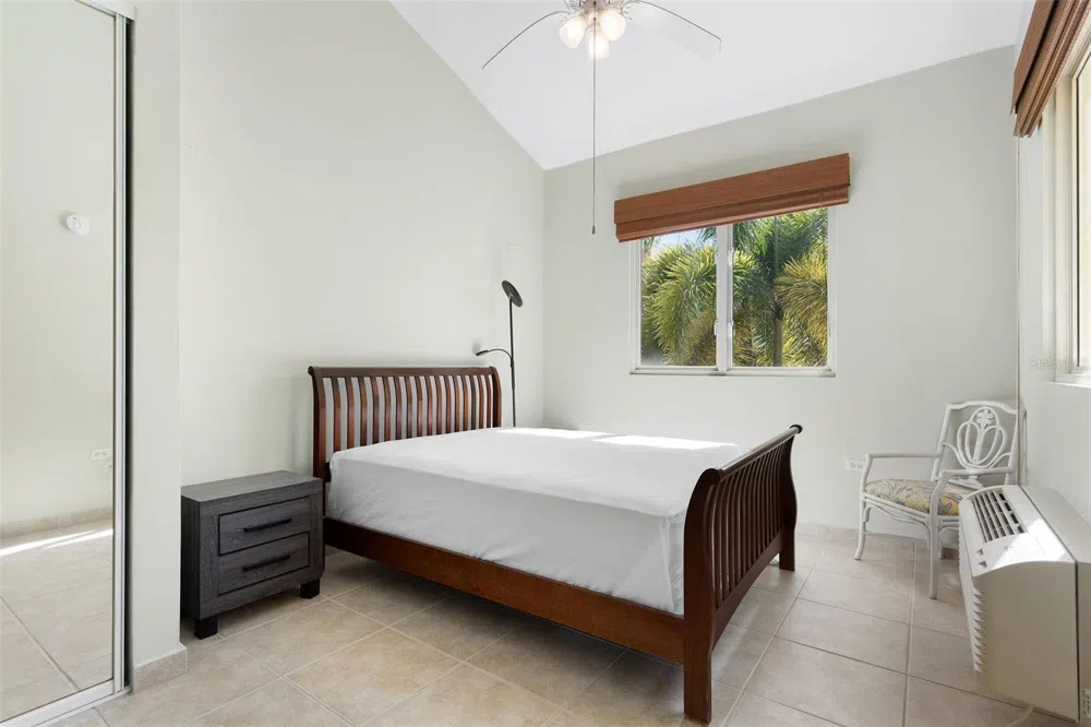 90 CANDELERO DRIVE #13 Humacao, PR 00791
