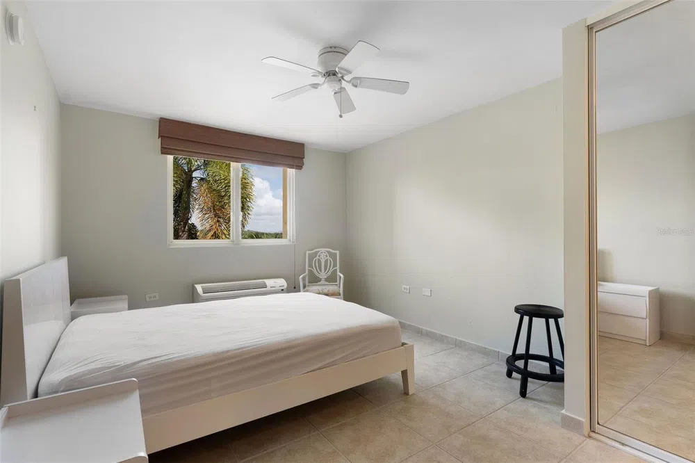 90 CANDELERO DRIVE #13 Humacao, PR 00791