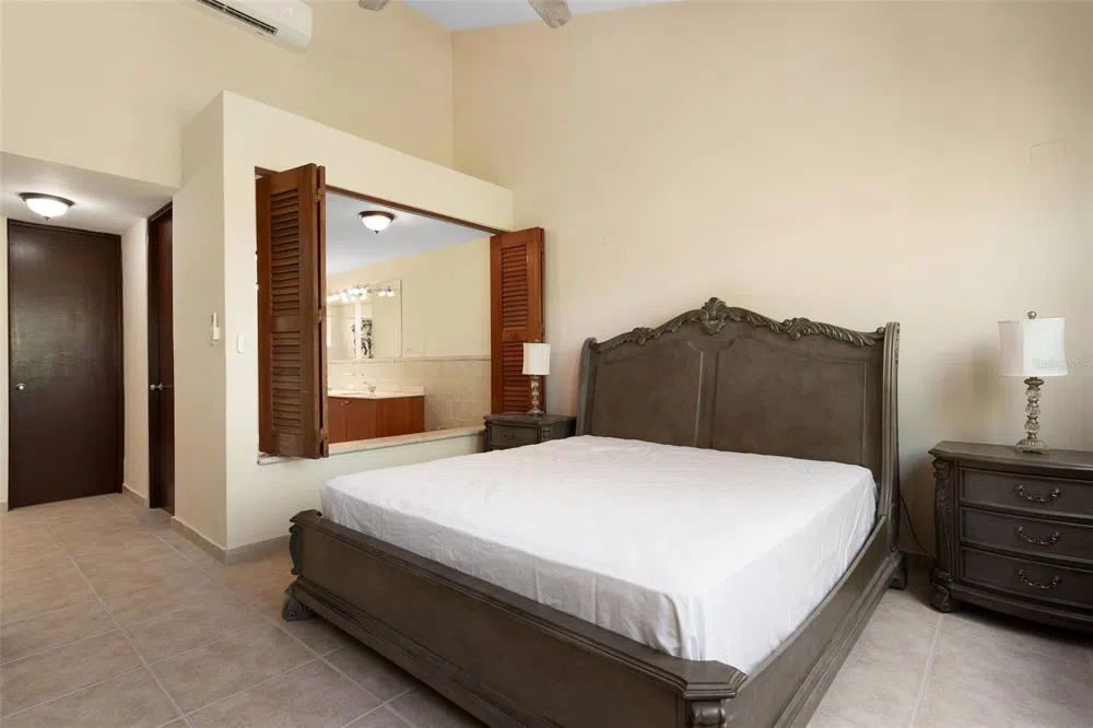 90 CANDELERO DRIVE #13 Humacao, PR 00791