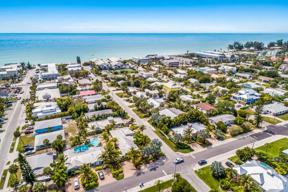 6606 HOLMES BOULEVARD #3 Holmes Beach, FL 34217