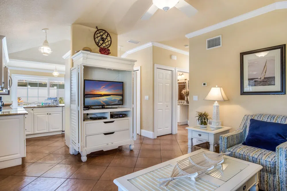 6606 HOLMES BOULEVARD #3 Holmes Beach, FL 34217