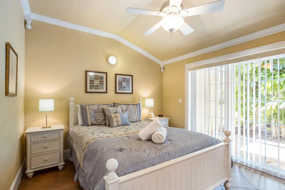 6606 HOLMES BOULEVARD #3 Holmes Beach, FL 34217