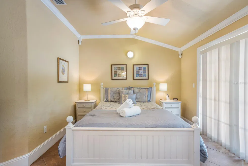 6606 HOLMES BOULEVARD #3 Holmes Beach, FL 34217